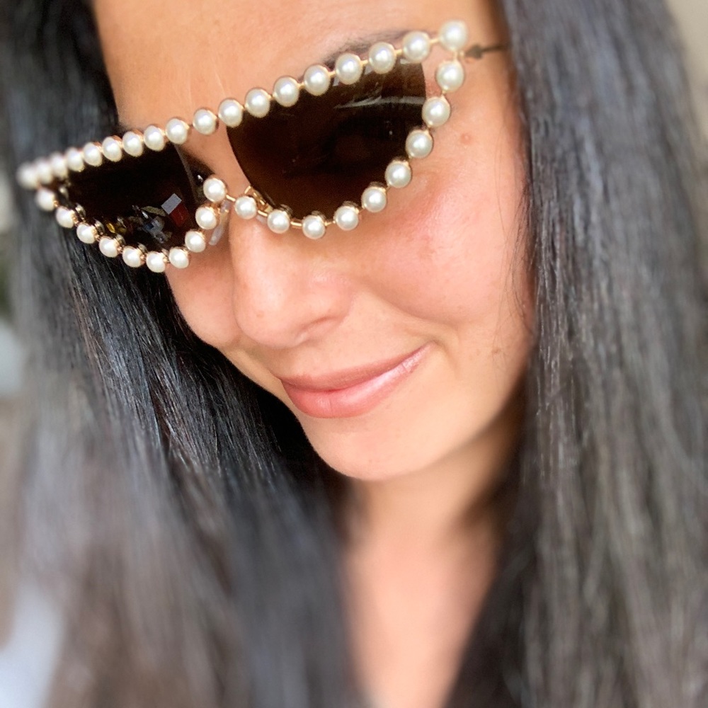 🔥SALE🔥RARE Authentic GUCCI 53 cat "HOLLYWOOD COLLECTION " metal/pearls sunglasse - Picture 13 of 13